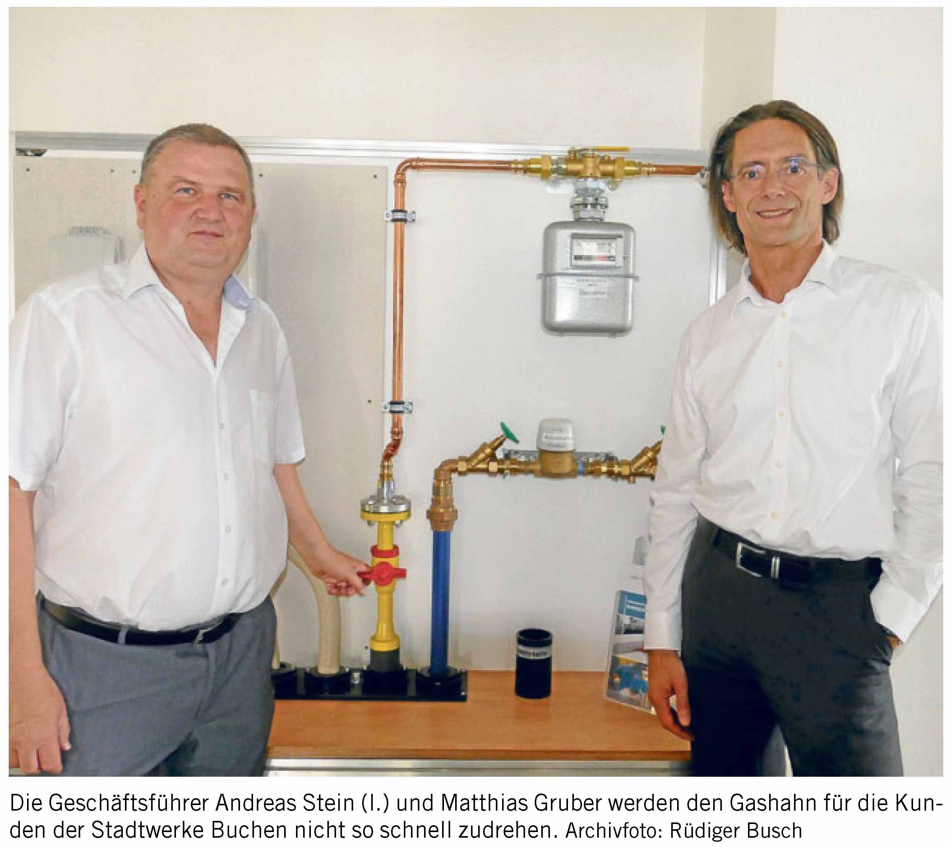Die Geschäftsführer Andreas Stein (l.) und Matthias Gruber werden den Gashahn für die Kunden der Stadtwerke Buchen nicht so schnell zudrehen. Archivfoto: Rüdiger Busch