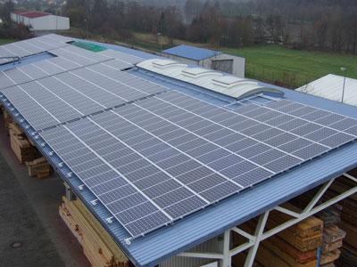  Photovoltaik-Komplettsysteme der SWB . Energiepark Neusaß