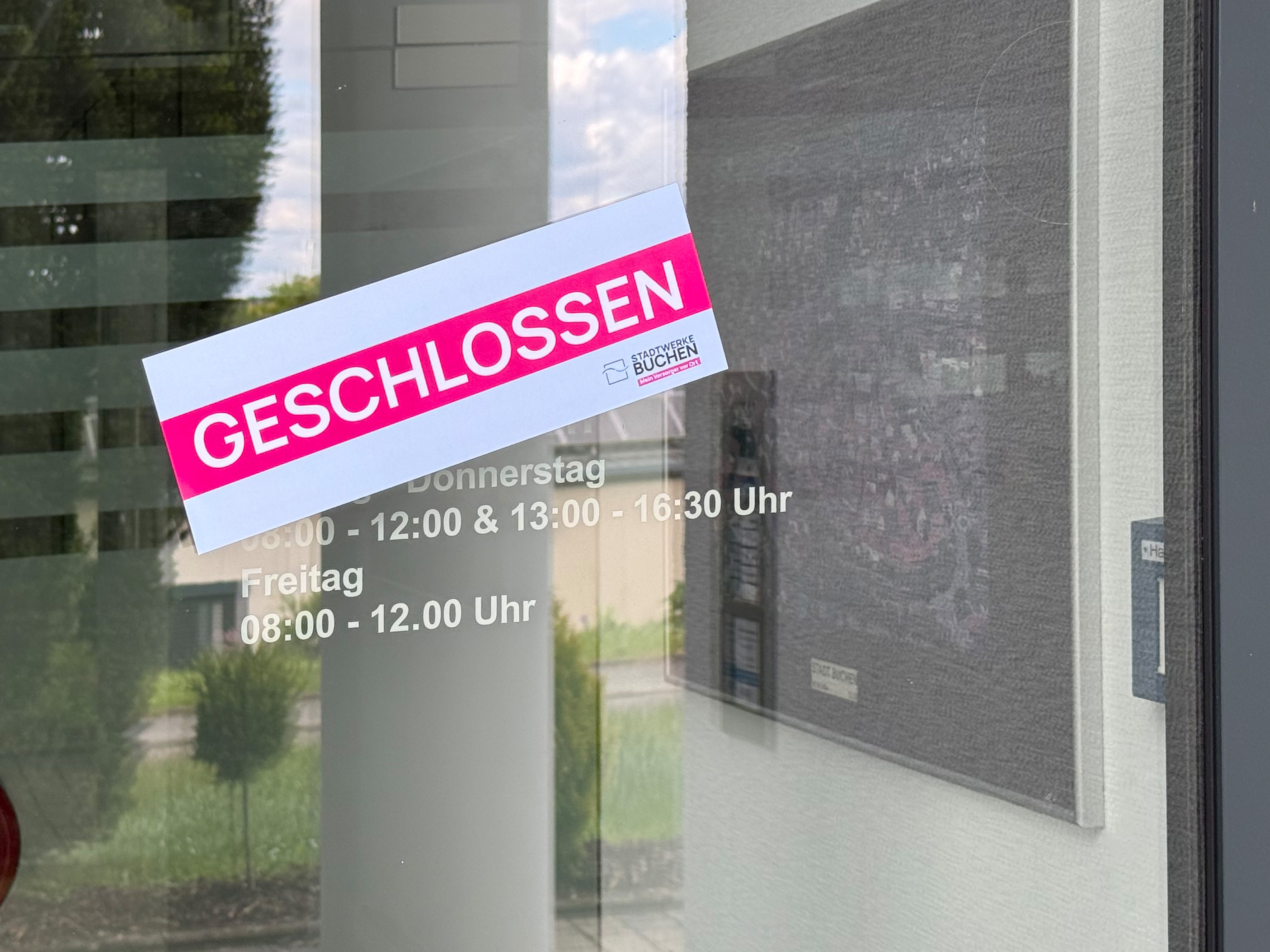 Die Stadtwerke Buchen sind am „Brückentag“, Freitag, 5. Juni, ganztägig geschlossen. 